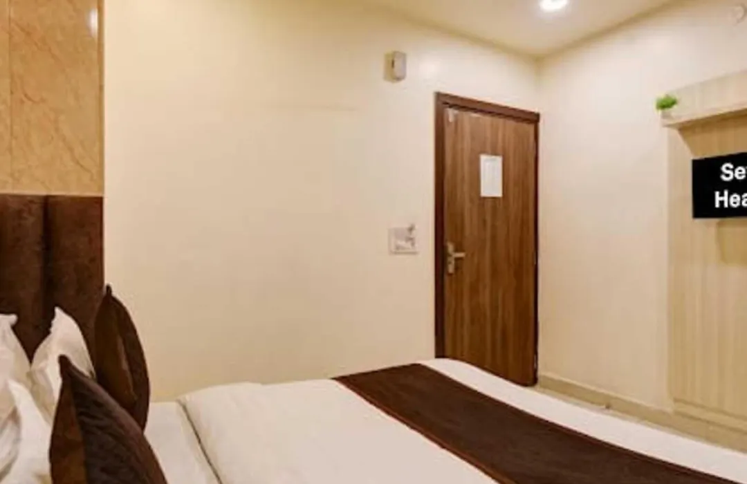 Hotel Seventh Heaven I Britannia Chowk Delhi I Couple Friendly I Value For Money I Free Parking Access-1