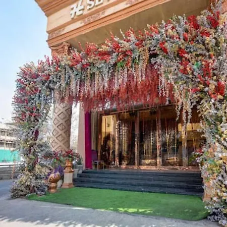 Hotel Seventh Heaven I Britannia Chowk Delhi I Couple Friendly I Value For Money I Free Parking Access-3